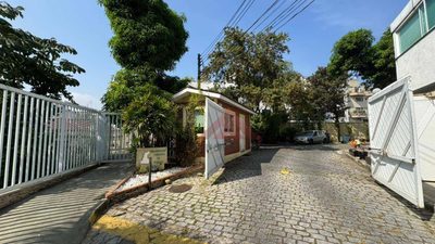 Casa, 4 quartos, 250 m² - Foto 2