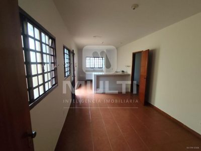 Casa, 3 quartos, 190 m² - Foto 1