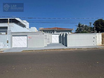 Casa, 4 quartos, 308 m² - Foto 1