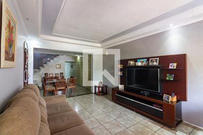 Casa, 2 quartos, 264 m² - Foto 1