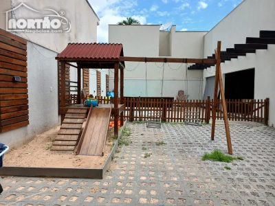 Casa, 3 quartos, 240 m² - Foto 4