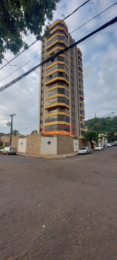 Apartamento, 4 quartos, 225 m² - Foto 1