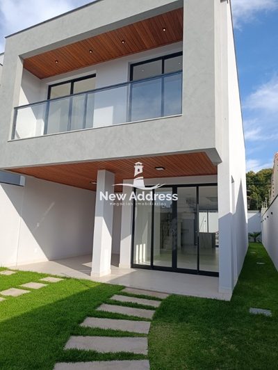 Casa, 3 quartos, 196 m² - Foto 1