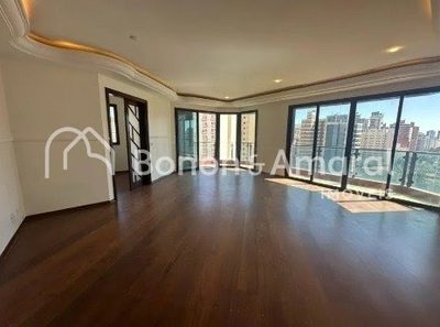 Apartamento, 3 quartos, 233 m² - Foto 1
