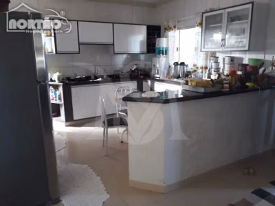 Casa, 2 quartos, 262 m² - Foto 4