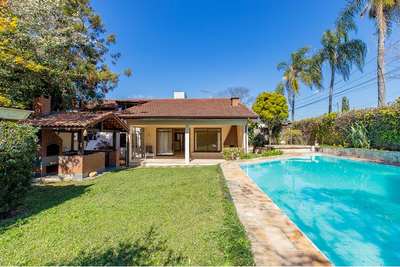 Casa, 5 quartos, 330 m² - Foto 1