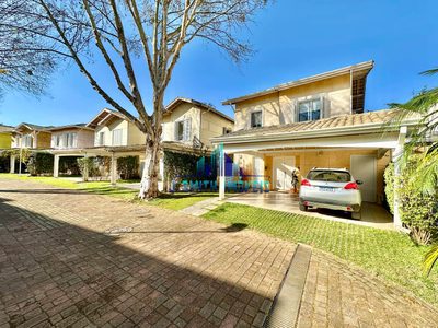 Casa, 4 quartos, 172 m² - Foto 1