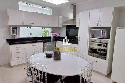 Casa, 4 quartos, 172 m² - Foto 4
