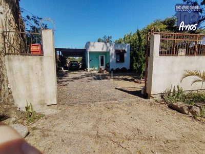 Casa, 2 quartos, 200 m² - Foto 1