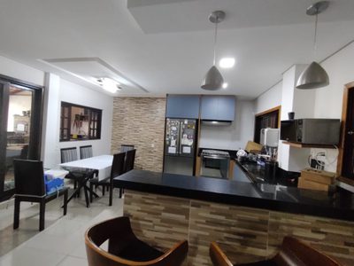 Casa, 5 quartos, 352 m² - Foto 2