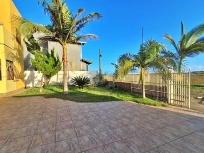 Casa, 3 quartos, 200 m² - Foto 2