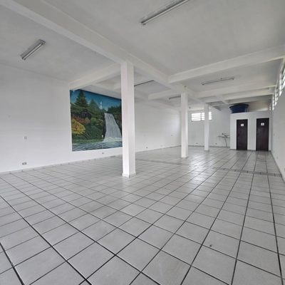 Loja-Salão, 141 m² - Foto 1