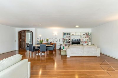 Apartamento, 3 quartos, 226 m² - Foto 5
