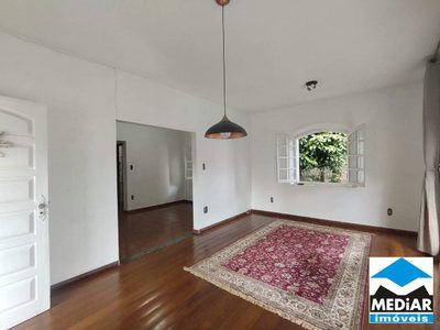 Casa, 5 quartos, 260 m² - Foto 4