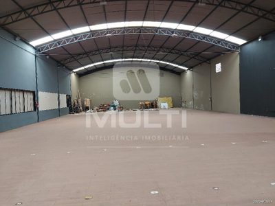 Prédio Inteiro, 884 m² - Foto 1