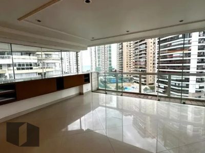 Apartamento, 3 quartos, 220 m² - Foto 4