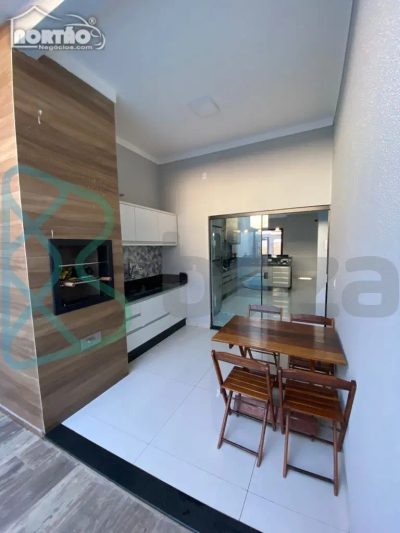Casa, 4 quartos, 180 m² - Foto 5
