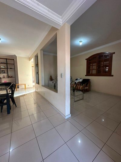 Casa, 6 quartos, 360 m² - Foto 3