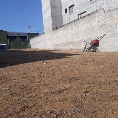Terreno, 303 m² - Foto 2