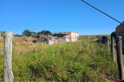 Chácara, 2 quartos, 1800 m² - Foto 1