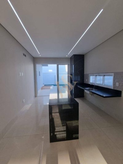 Casa, 3 quartos, 162 m² - Foto 2