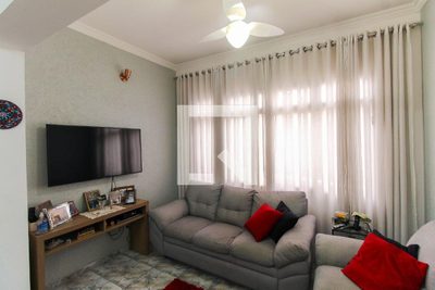 Casa, 3 quartos, 231 m² - Foto 2