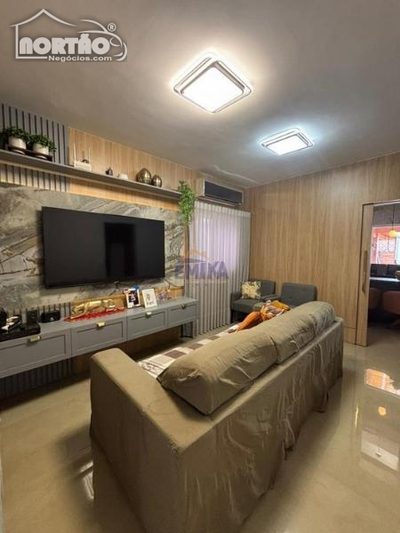 Casa, 3 quartos, 220 m² - Foto 3