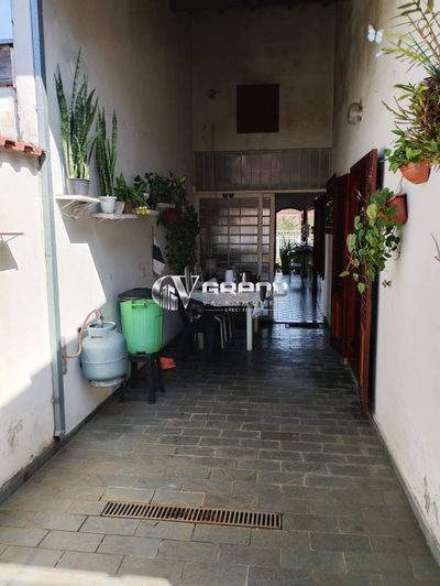 Casa, 4 quartos, 210 m² - Foto 4