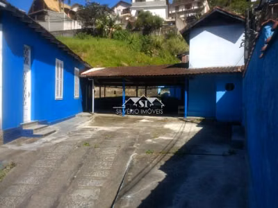 Casa, 5 quartos, 240 m² - Foto 1
