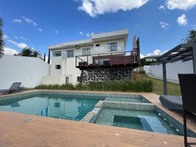 Casa, 4 quartos, 330 m² - Foto 2