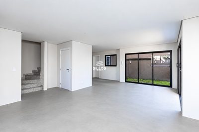 Sobrado, 3 quartos, 235 m² - Foto 1
