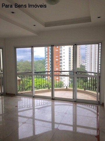 Cobertura, 3 quartos, 205 m² - Foto 2