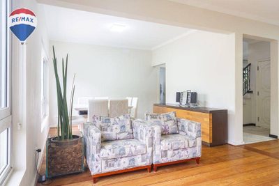 Casa, 3 quartos, 262 m² - Foto 3