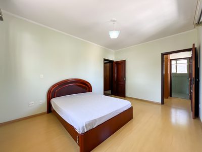 Casa, 4 quartos, 332 m² - Foto 3