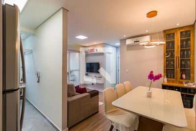 Apartamento, 2 quartos, 60 m² - Foto 1