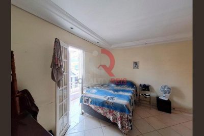 Sobrado, 4 quartos, 242 m² - Foto 4