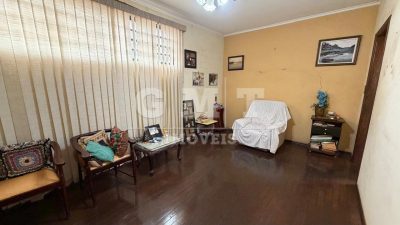 Casa, 3 quartos, 240 m² - Foto 1