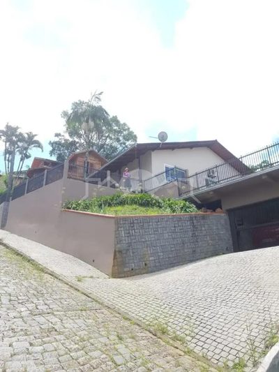 Casa, 3 quartos, 235 m² - Foto 2