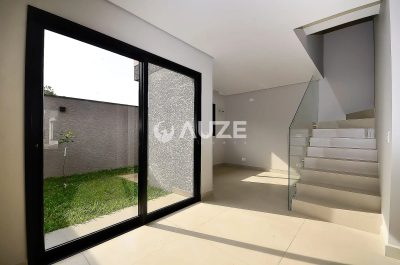 Sobrado, 3 quartos, 215 m² - Foto 1