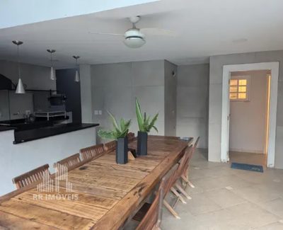 Casa, 5 quartos, 320 m² - Foto 2