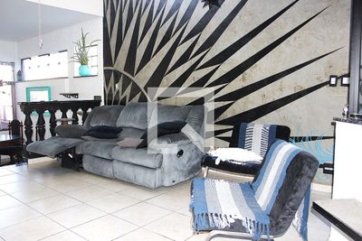 Casa, 3 quartos, 342 m² - Foto 3