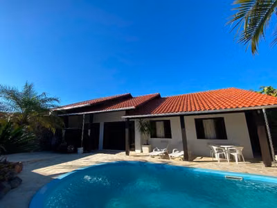 Casa, 3 quartos, 212 m² - Foto 1