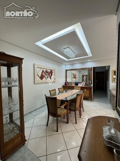 Casa, 3 quartos, 135 m² - Foto 1