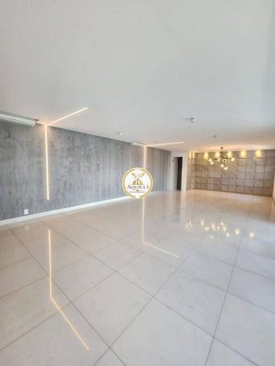 Apartamento, 3 quartos, 212 m² - Foto 2