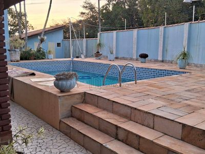 Chácara, 3 quartos, 1007 m² - Foto 1