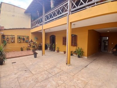 Casa, 6 quartos, 284 m² - Foto 2