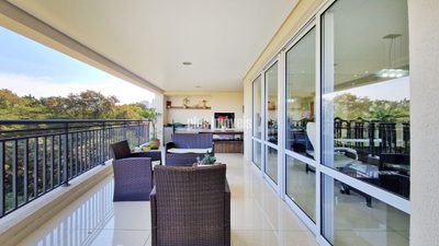 Apartamento, 3 quartos, 193 m² - Foto 1