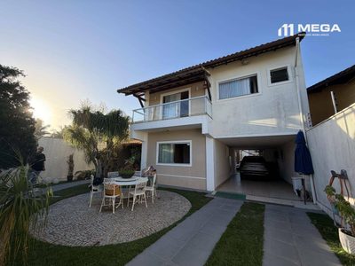 Casa, 3 quartos, 277 m² - Foto 1