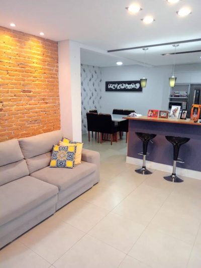 Casa, 3 quartos, 224 m² - Foto 1