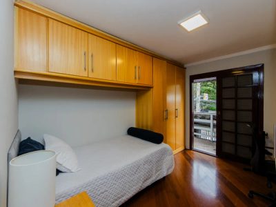 Casa, 4 quartos, 178 m² - Foto 1